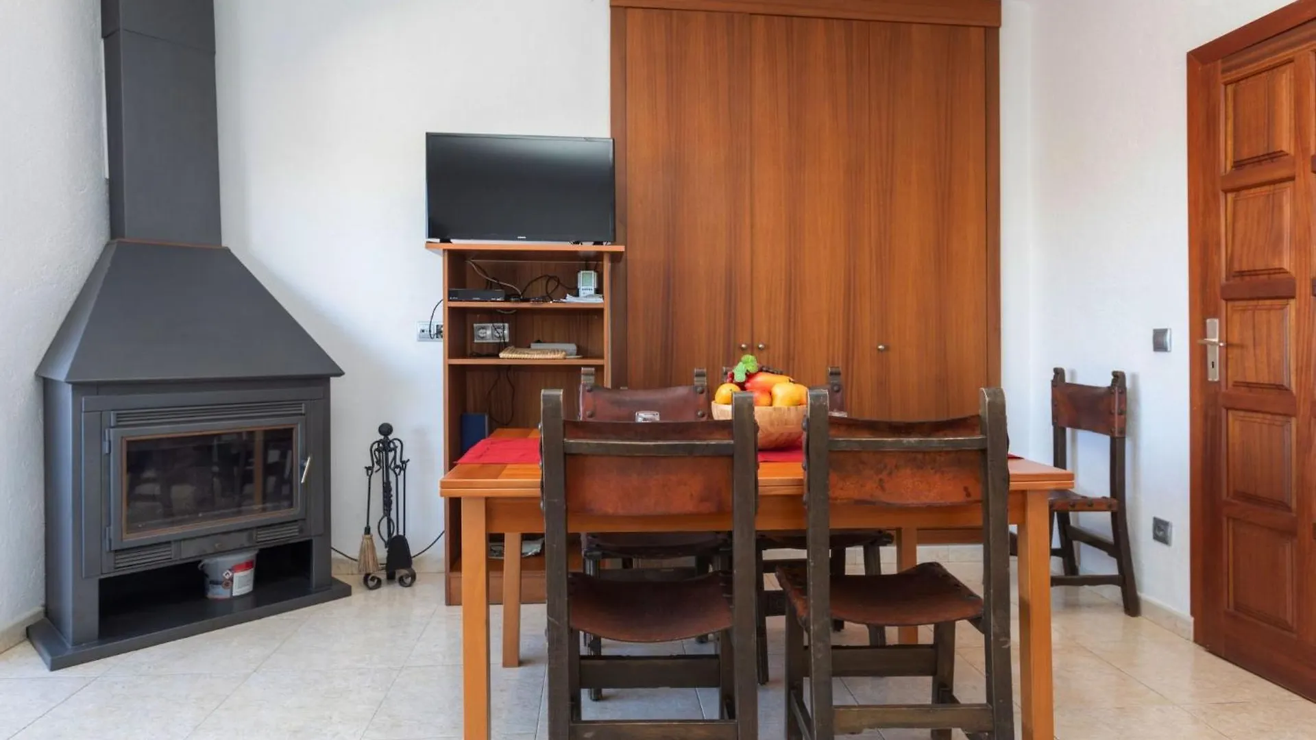 Apartment Mar I Muntanya-1 By Interhome Llanca Spain