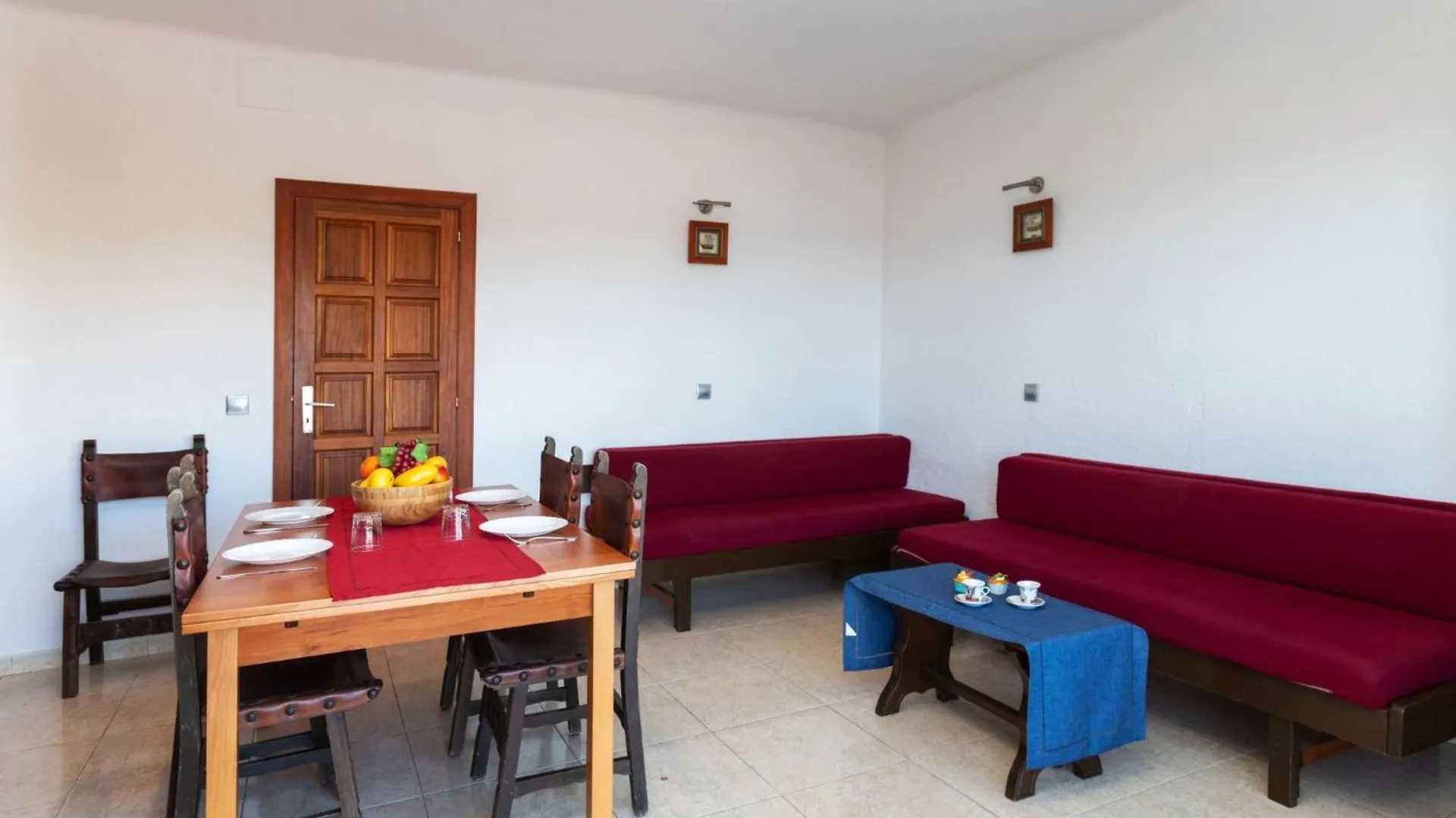 Apartment Mar I Muntanya-1 By Interhome Llanca